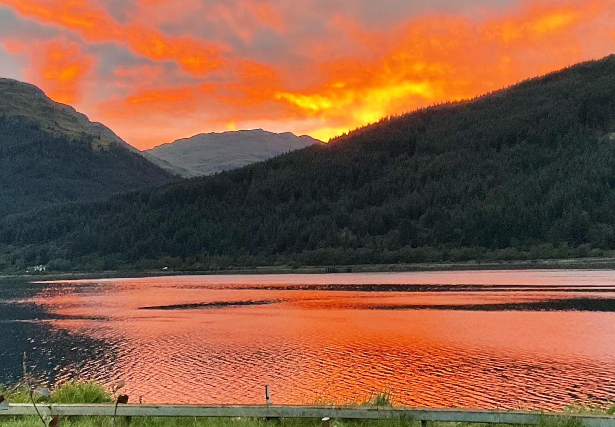 Macleen Cottage Arrochar Eksteriør bilde